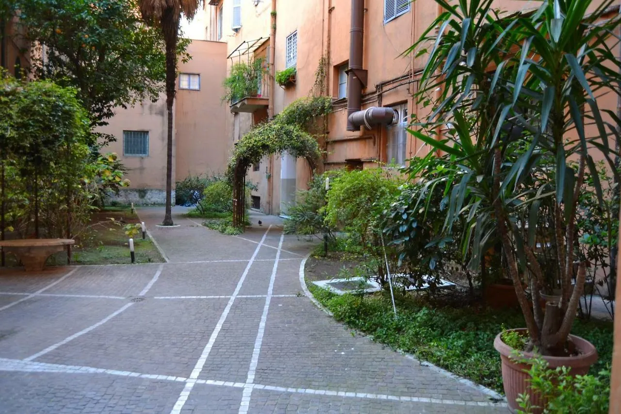 Bdc - Maison Sophie Al Vaticano Rome Italy